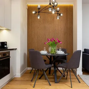 Hotel apartamentowy Mennica - Center By Renters Prestige, Warszawa